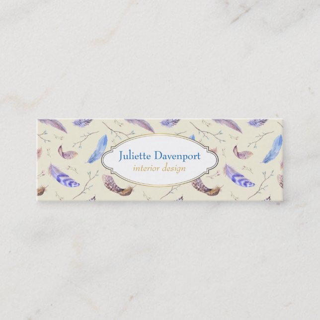 Cartão De Visita Mini Penas de Aquarela com um Quadro Oval de Rico (Frente)