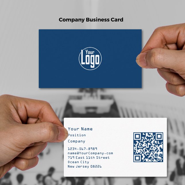 Cartão De Visita Mínima Scannable Blue & White Company (Minimalist Scannable Blue & White Company Business Card with Logo & QR code)