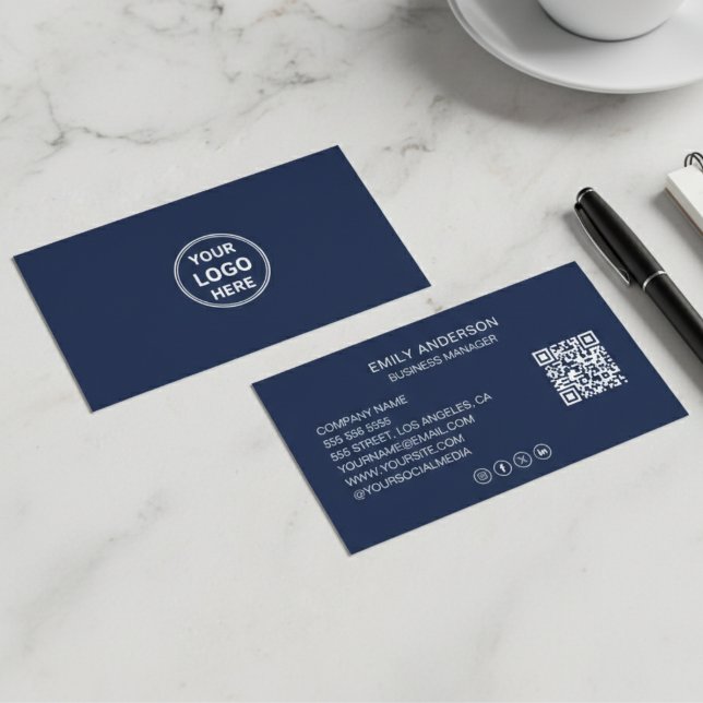 Cartão De Visita Minimal Professional Custom Logo QR Social Media (Minimal Professional Custom Logo QR Social Media Business Card)