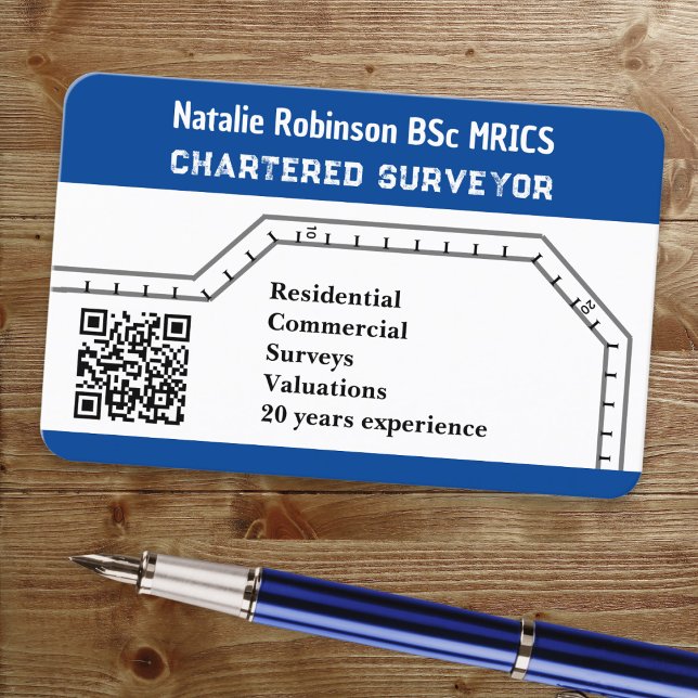 Cartão De Visita Modelo Moderno de Código QR para Chartered Surveyo (A business card for a Chartered Surveyor, to customize with your info and your URL for the QR code)