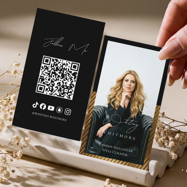 Cartão De Visita Modern Minimal Luxury Social Influencer QR Code (Modern Minimal Luxury Social Influencer QR Code Business Card)