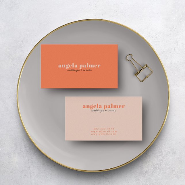 Cartão De Visita Moderno atende clássico: saia com negrito (A stylish orange and champagne pink business card.)