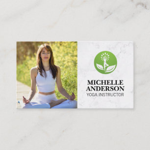 Cartão De Visita Mulher Meditando   Ioga