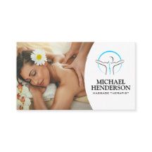 Mulher sorrindo Recebendo Massagem