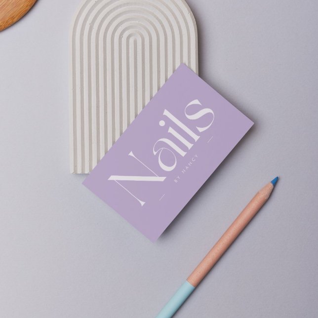 Cartão De Visita Nails Bold Typography Lilac Purple Business Card (Criador carregado)