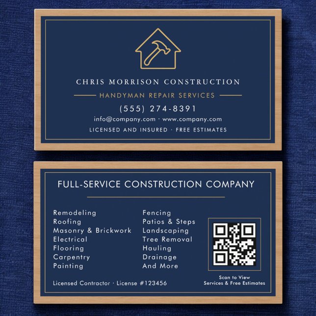 Cartão De Visita Navy Blue Gold Handyman Wood QR Code Construction (Criador carregado)