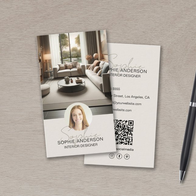 Cartão De Visita Nome do Script do Designer Interior Foto QR Tan (Interior Designer Script Name Photo QR Tan Business Card)