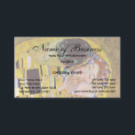 Cartão De Visita O Beijo de Gustav Klimt<br><div class="desc">Beijo (1907-1908). Artista: Gustav Klimt (1862-1918). O Beijo (original Der Kuss) é provavelmente o trabalho mais famoso de Gustav Klimt. Começou a trabalhar nesse sentido em 1907 e é o ponto alto do seu chamado "Período Ouro". O Beijo é uma vintage Era Vitoriana Simbiolismo belo amor pela arte e pintura...</div>