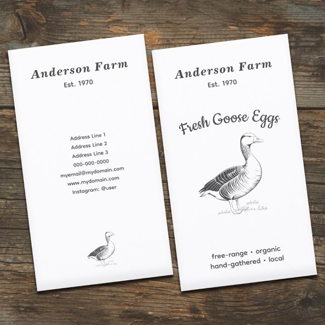 Cartão De Visita Óculos Verticais de Ganso Fresco de Fazenda Simple (Simple Farm Fresh Goose Eggs Vertical Business Card)