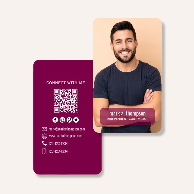 Cartão De Visita Plum QR Code Photo Connect Modern Minimal (Plum purple QR code business card with photo and modern minimalist layout)