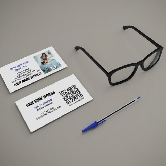 Cartão De Visita QR Code Social Media Modern Business Card (Criador carregado)