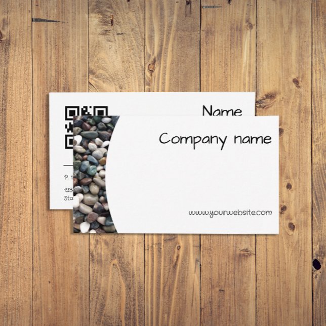 Cartão de Visita QR Fotografia Minimalista de Seix (Minimalist business card featuring a beautiful pebble. Perfect for spa and wellness centers.)