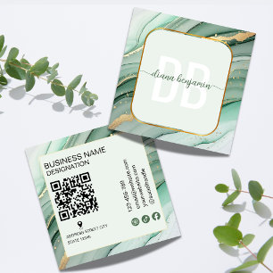 Cartão De Visita Quadrado Código Qr de monograma dourado em verde sálvia mod
