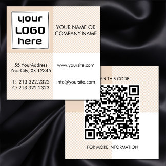 Cartão De Visita Quadrado Código QR do logotipo de quadrados de gingão bege