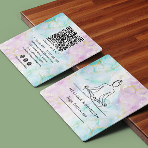 Cartão De Visita Quadrado Elegante Sereno Código QR Instrutor de Ioga com Ti