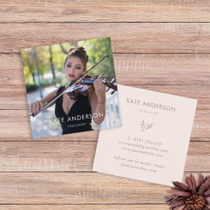 Cartão De Visita Quadrado Foto de Violinista Músico Moderno Elegante