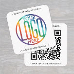 Cartão De Visita Quadrado Gerador de códigos QR e logotipo moderno branco mi<br><div class="desc">Faça uma impressão memorável com o na moda personalizado código QR e cartões de visitas quadrados de logotipo. Para criar seu próprio código QR usando o gerador, basta digitar o URL do site no modelo. Toda a redação é simples de personalizar ou excluir, e as cores e fontes são fáceis...</div>