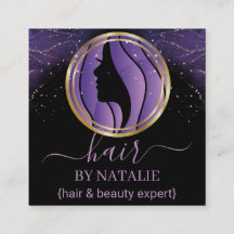 Hairstylist para o brilho com brilho roxo holográf