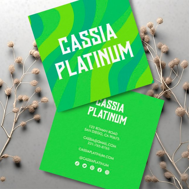 Cartão De Visita Quadrado Ícones sociais mínimos das ondas grandes retrorada (Colorful lime green wavy stripes decorate these custom business cards with social media icons)