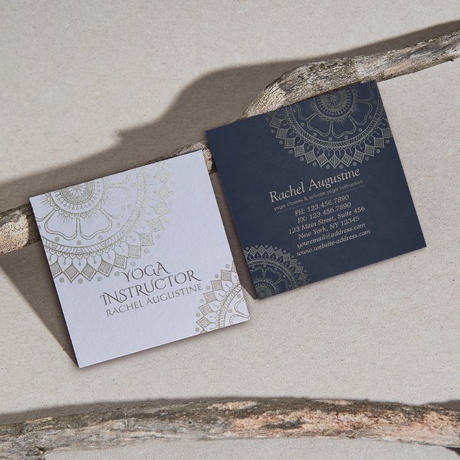 Cartão De Visita Quadrado Instrutor de Meditação Yoga Dourado Mandala Marinh (Criador carregado)
