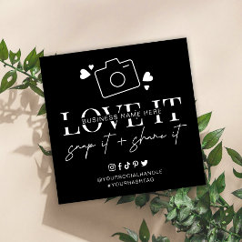 Cartão De Visita Quadrado Love Snap Compartilha Logotipo de Fonte Minimalist