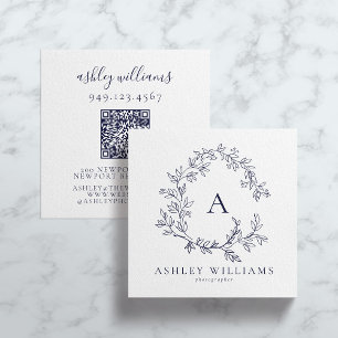 Cartão De Visita Quadrado Marinho Elegante Blue QR Code Monograma Floral Cre