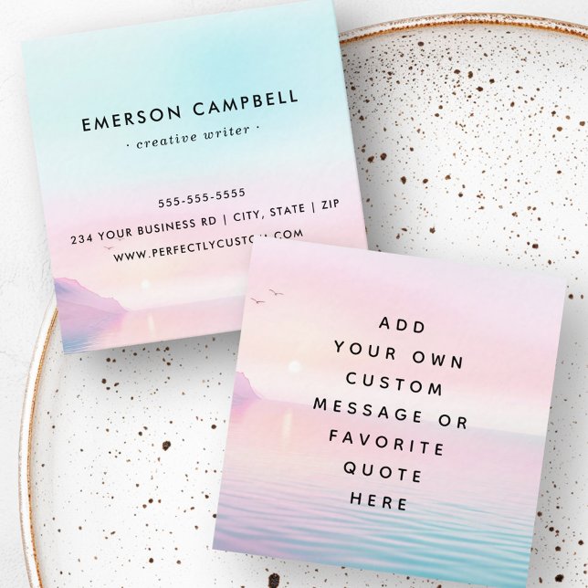 Cartão De Visita Quadrado Mensagem de citação personalizada: nascer do sol s (Custom quote message watercolor sunrise over sea square business card)