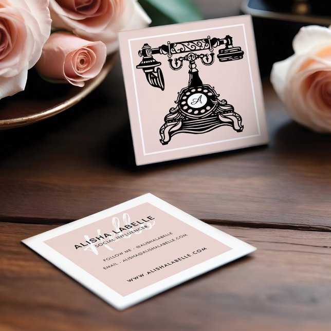 Cartão De Visita Quadrado Olá | Monograma Antiquado Telefônico Rosa Esbranqu (Hello | Blush Pink Vintage Antique Phone Monogram Square Business Card)