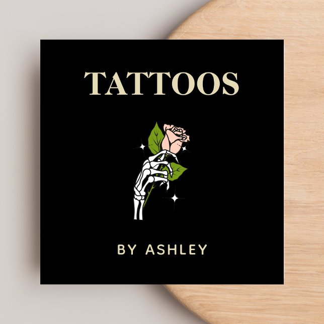 Cartão De Visita Quadrado Tatuador Salon Tiger Skeleton Mão & Rosa (Criador carregado)