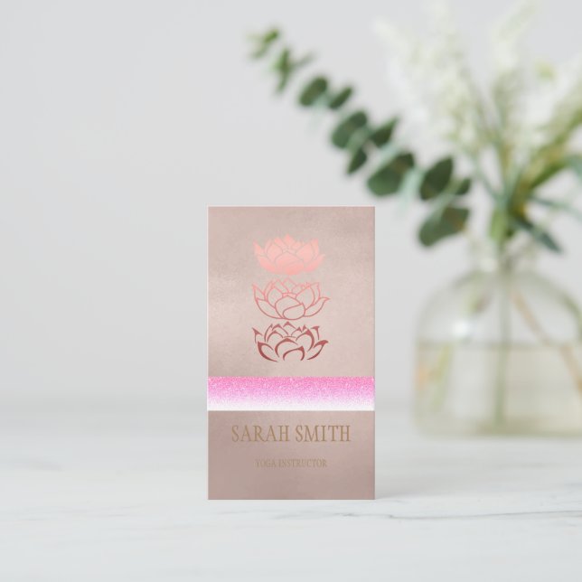 Cartão De Visita Rosa-lótus moderno (Em pé/Frente)