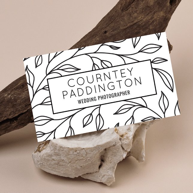 Cartão De Visita Salão profissional flexível preto e branco minimal (Modern minimalist black and white floral business card design)