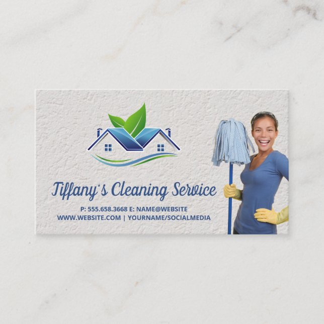 Cartão De Visita Serviço de Limpeza | Maid Clearing Holding Mop (Frente)