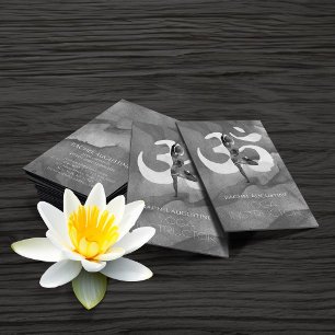 Cartão De Visita Símbolo de Meditação de Yoga de Aquarela Elegante