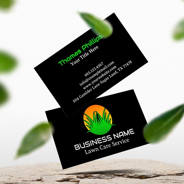 Cartão De Visita Simple Green Lawn Care Logo Business Card (Criador carregado)