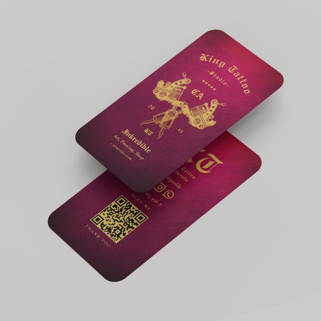 Cartão De Visita Tatuagem Artista Dourado Monograma Vermelho Modern (Tattoo Artist Gold Red Monogram Modern Business Card
)