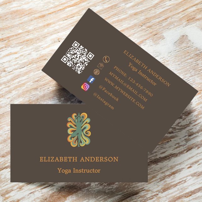 Cartão De Visita Taupe brown orange Yoga pose Instructor (Criador carregado)