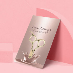 Cartão De Visita Tesoura Dourada de Stylist com Cabelo com Rosa Dou