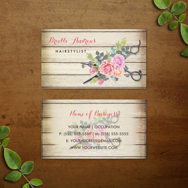 Cartão De Visita Tesouras de madeira e Rosas de madeira (Charming Barn Wood Scissors and Roses Hairstylist Business Cards)