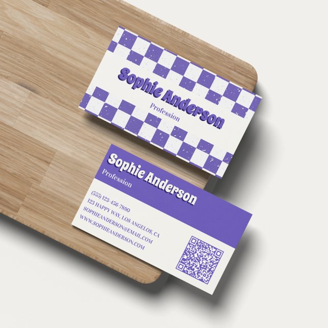 Cartão De Visita Trendy Purple Retro Check Pattern with QR Code (Criador carregado)