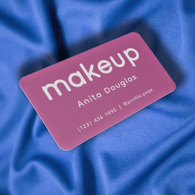 Cartão De Visita Uma maquiagem moderna e limpa (Criador carregado)
