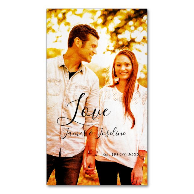 Cartão De Visitas Magnético Ame o nome da adição de fotos. Casal de casamento  (Frente Vertical)