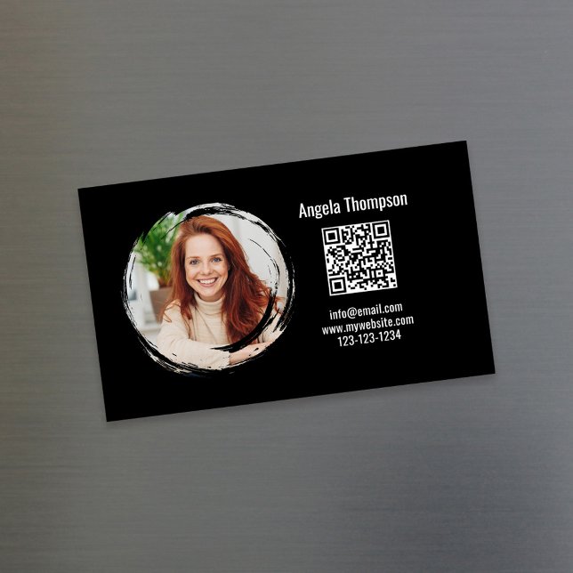 Cartão De Visitas Magnético Código QR de Foto Magnético Preto (Magnetic business card with simple photo and QR code template)