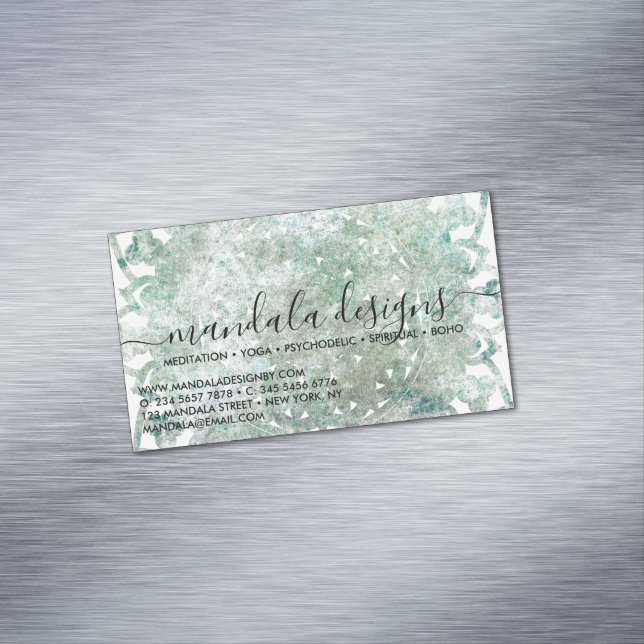 Cartão De Visitas Magnético Mandala Floral Verde em Roteiro (Posição Original)