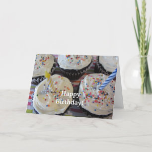 Cartão Deliciosos Cupcakes de Aniversário