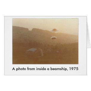 Cartão Dentro de um Beamship