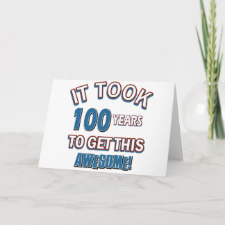 Cartão Design do aniversário das pessoas de 100 anos