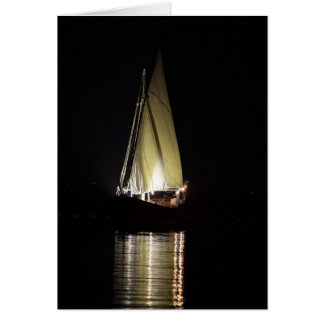 Cartão Dhow em Doha, à noite