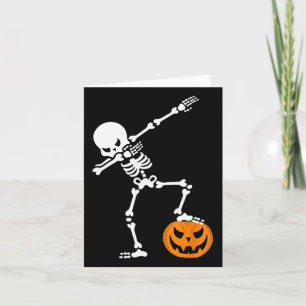 Cartão Dia de as Bruxas engraçado Pumpkin Dabbing Skeleto