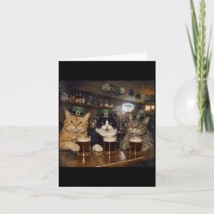 Cartão Dia de São Patrício gatos engraçados bebendo cerve