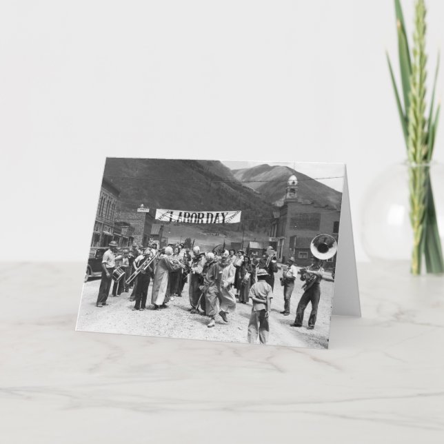 Cartão Dia do Trabalhador Palhaço, 1940 (Frente)